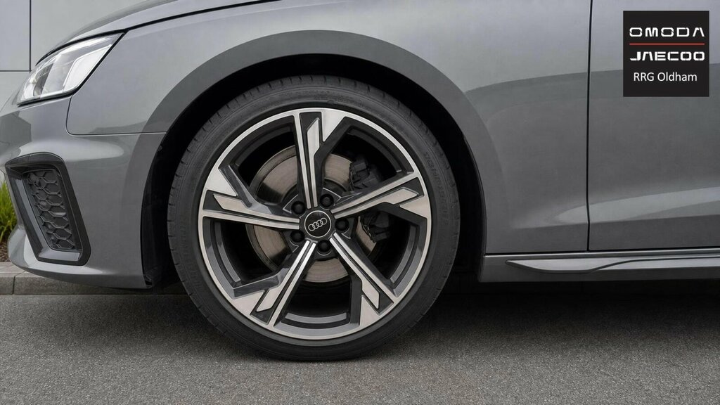 Audi A4 2.0 Tfsi 35 Black Edition S Tronic Euro 6 Ss Grey #5