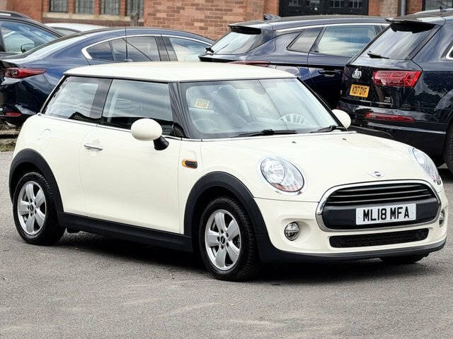 Mini Hatch 1.5 One Hatchback Euro 6 S S White #2