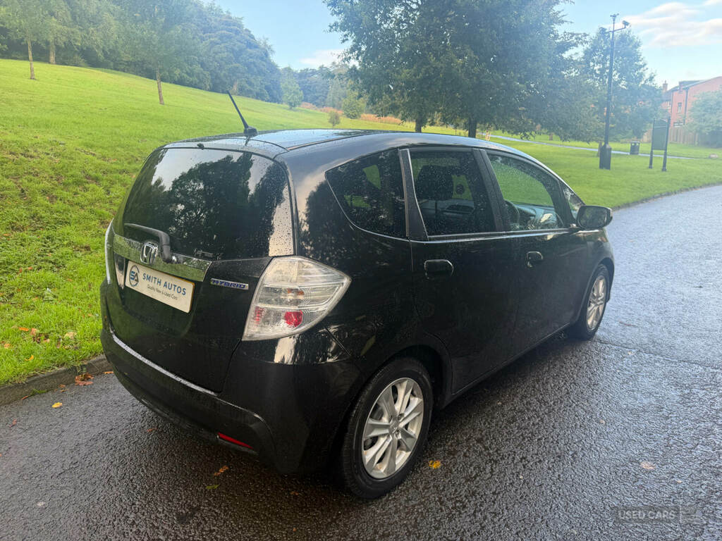 Honda Jazz 1.3 Ima Hs Hybrid Cvt Black #3
