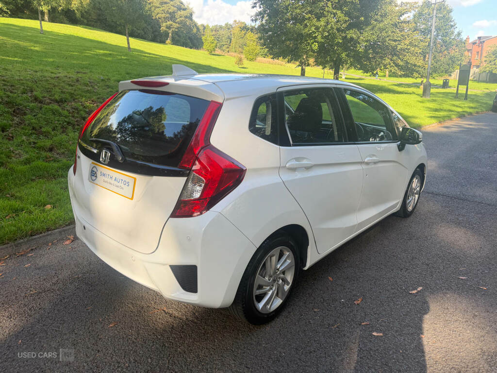 Honda Jazz 1.3 Se Navi SG65NWS White #3
