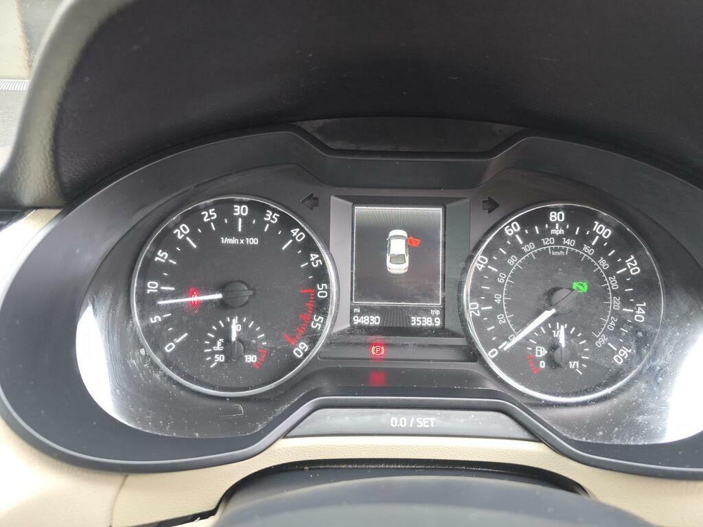 Skoda Octavia 1.6 Tdi Elegance Euro 5 Ss Blue #27
