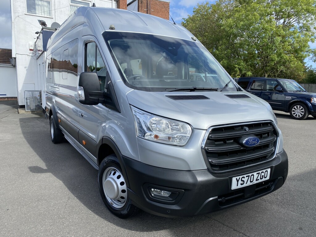 Ford Transit Custom Minibus 2.0 460 Ecoblue Trend 202070 Silver