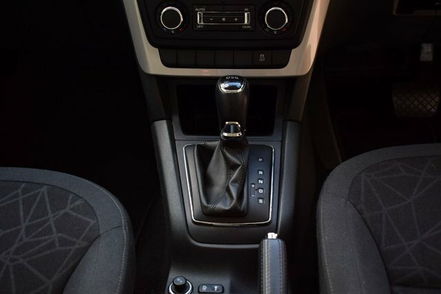 Skoda Yeti Tsi Se Suv Grey #26