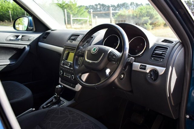 Skoda Yeti Tsi Se Suv Grey #20