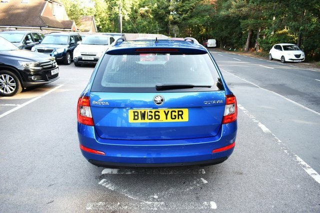 Skoda Octavia 2016 2.0 Tdi Se L Estate Euro 6 Blue #6