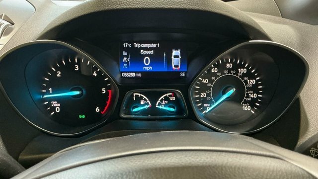 Ford Kuga 2.0 Tdci Ecoblue Zetec Awd Euro 6 Ss 2017 Black #11