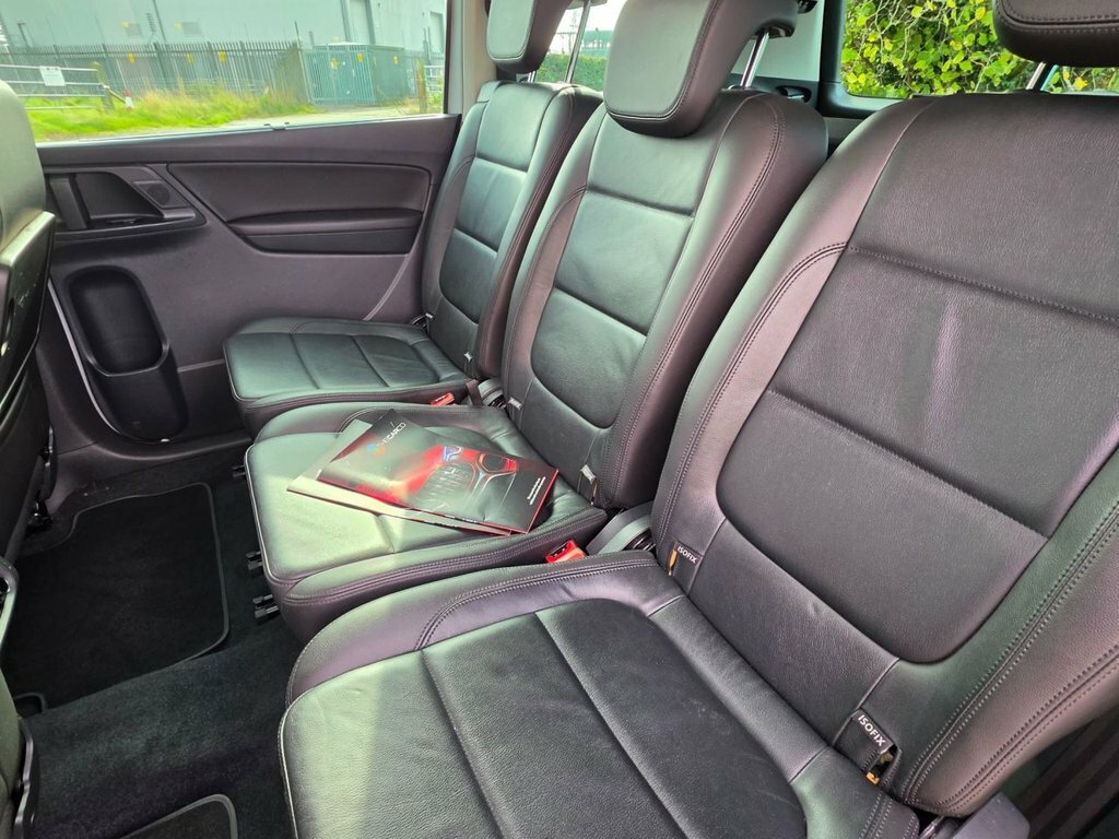 Seat Alhambra 2.0 Tdi Xcellence 148 Bhp Red #21