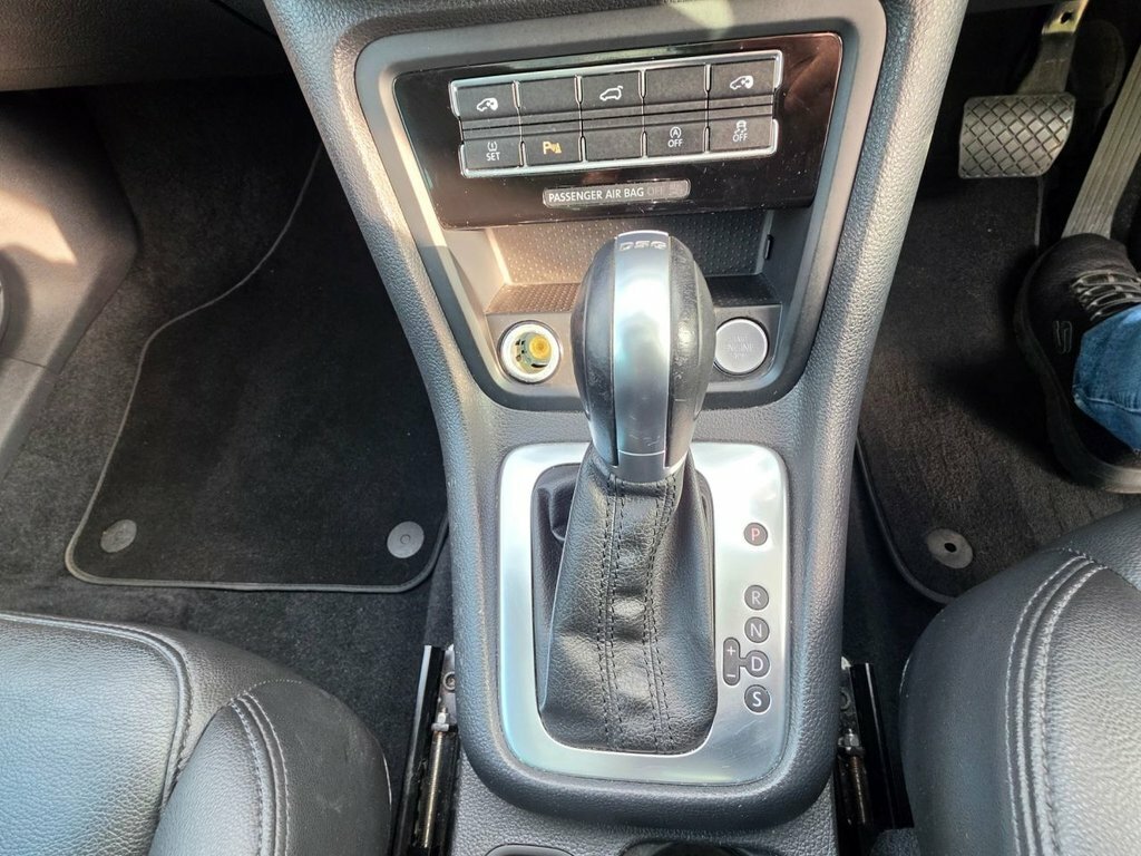 Seat Alhambra 2.0 Tdi Xcellence 148 Bhp Red #31