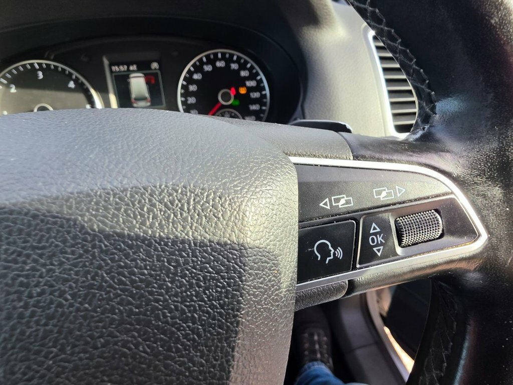Seat Alhambra 2.0 Tdi Xcellence 148 Bhp Red #37