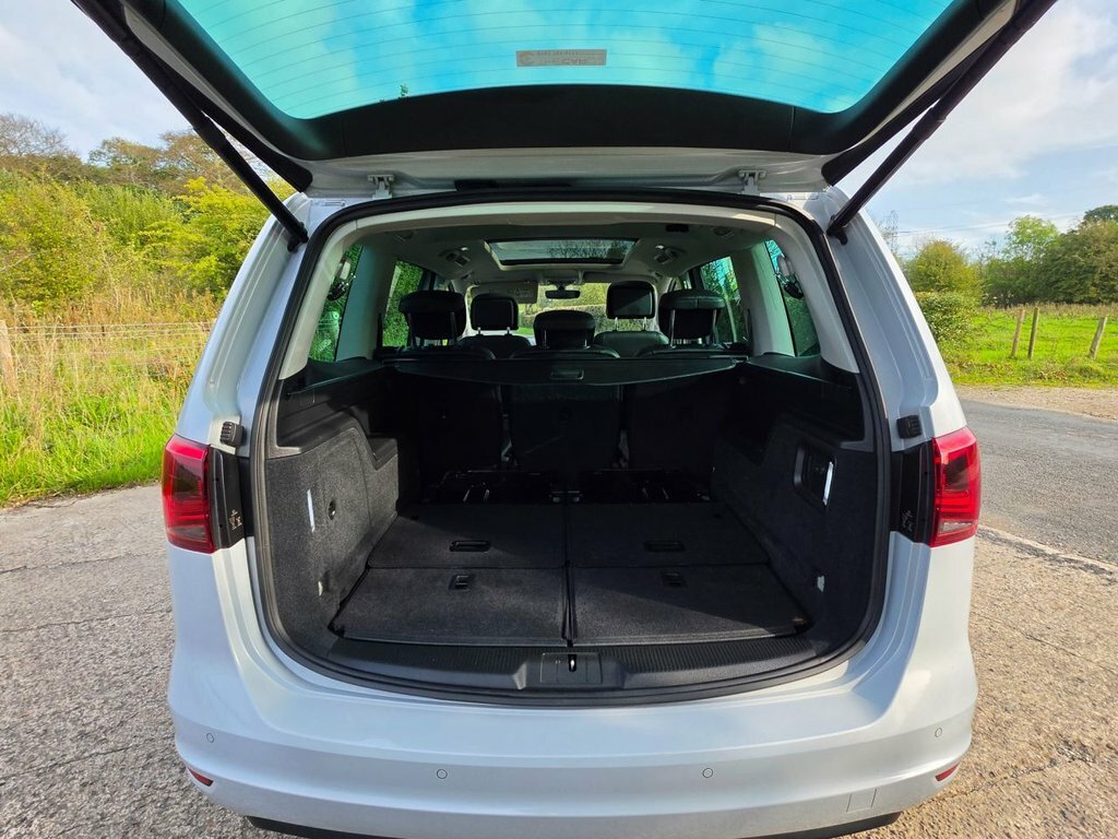 Seat Alhambra 2.0 Tdi Xcellence 148 Bhp Red #23