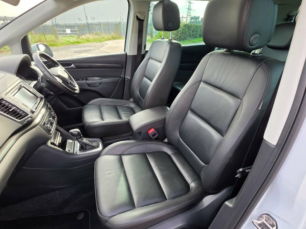 Seat Alhambra 2.0 Tdi Xcellence 148 Bhp Red #16