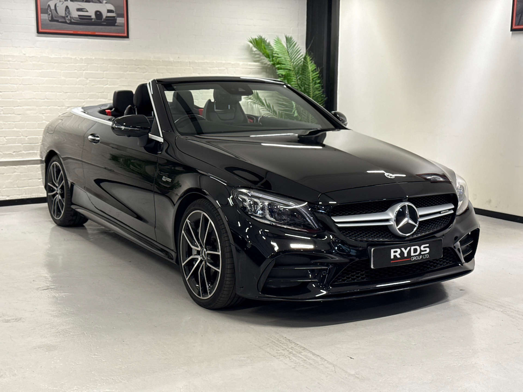 Mercedes-Benz C Class 2L Amg Line Grey #1