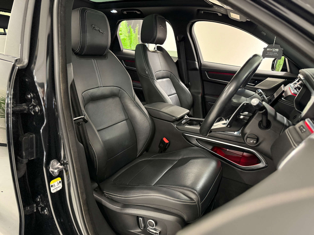 Jaguar F-Pace R-dynamic Black Awd 4Wd Black #4