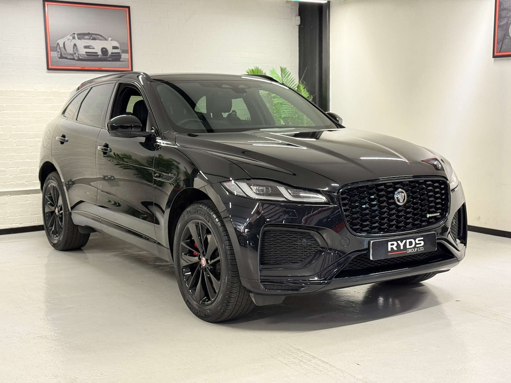 Jaguar F-Pace R-dynamic Black Awd 4Wd Black