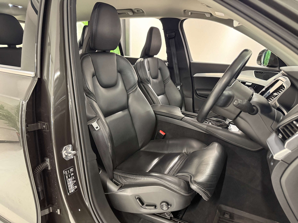 Volvo XC90 Momentum Pro D5 Powerpulse Awd 4Wd Grey #4