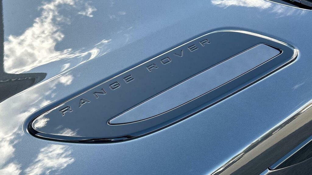 Land Rover Range Rover Velar Belgravia Edition Grey #28