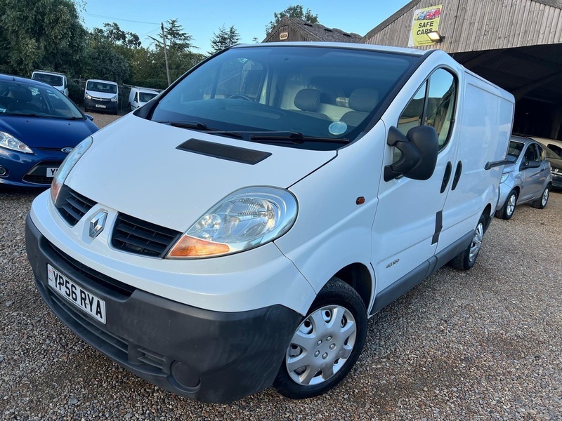 Renault Trafic 2.0 Td Dci Sl27 L1 H1 Black #3