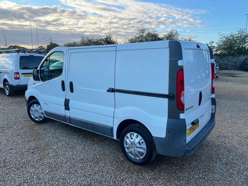 Renault Trafic 2.0 Td Dci Sl27 L1 H1 Black #12