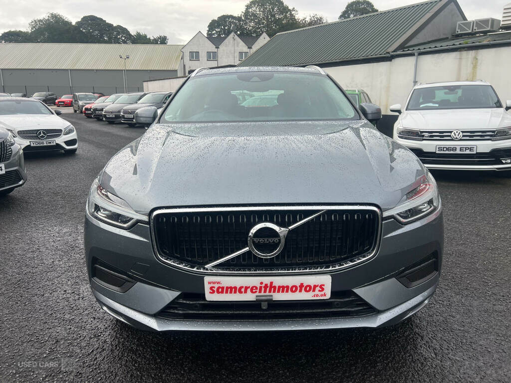 Volvo XC60 2.0 B4d Momentum Awd Geartronic Grey #2