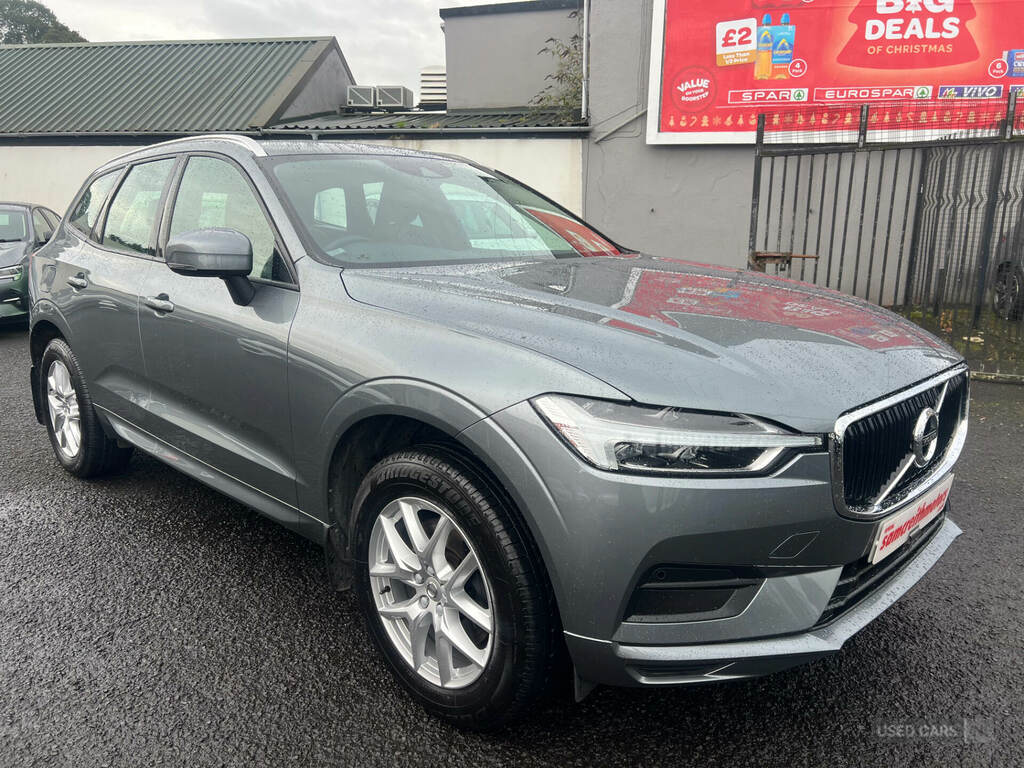 Volvo XC60 2.0 B4d Momentum Awd Geartronic Grey