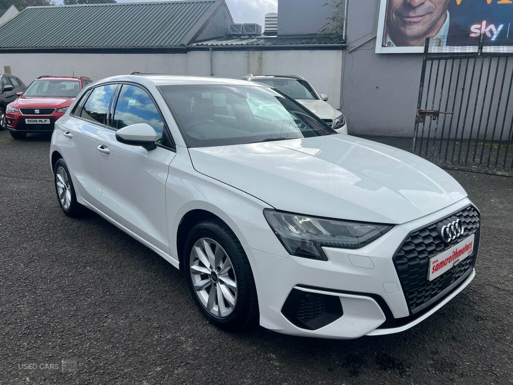 Audi A3 30 Tfsi Technik White