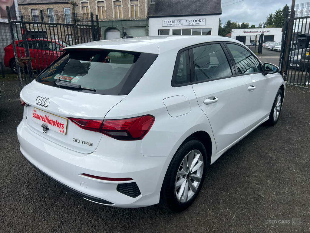Audi A3 30 Tfsi Technik White #5