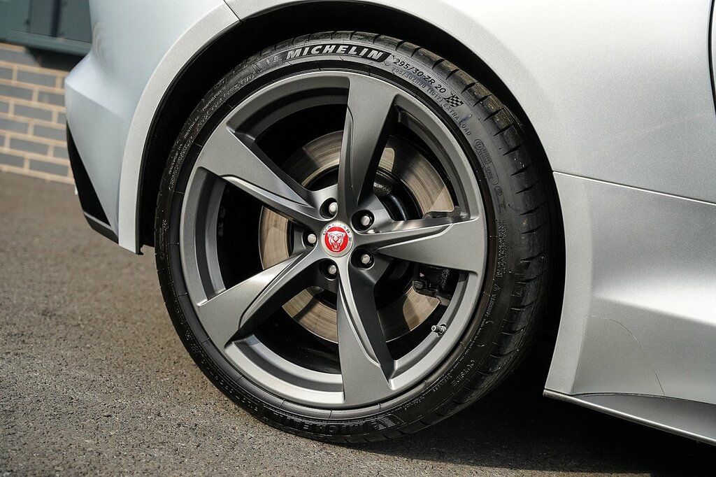 Jaguar F-Type V6 400 Sport Silver #6