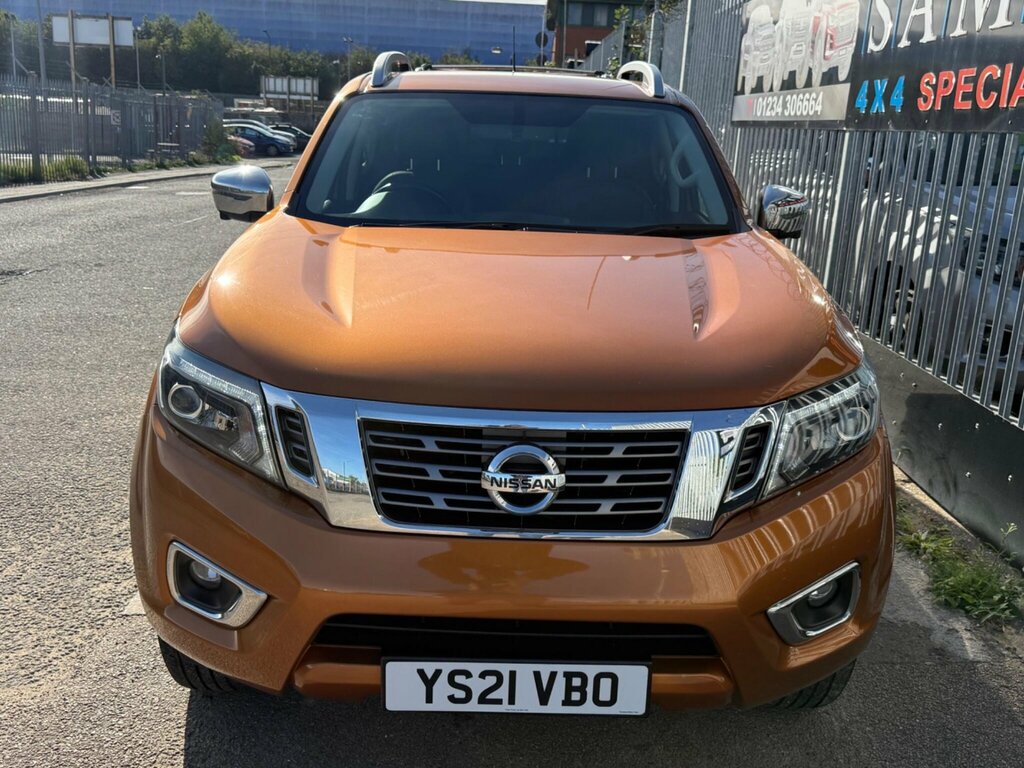 Nissan Navara 2.3 Dci Tekna 4Wd Euro 6 Yellow #2