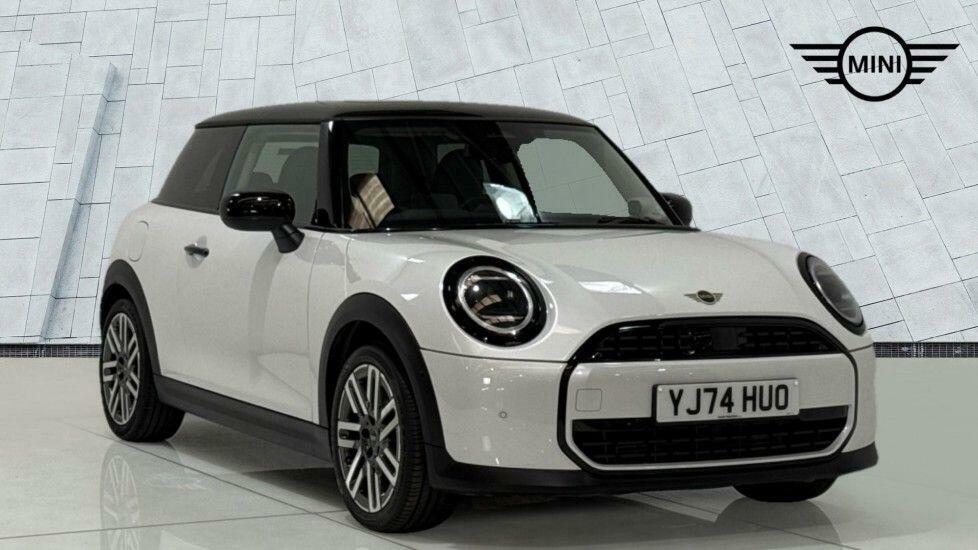Mini Hatch Cooper C White #2