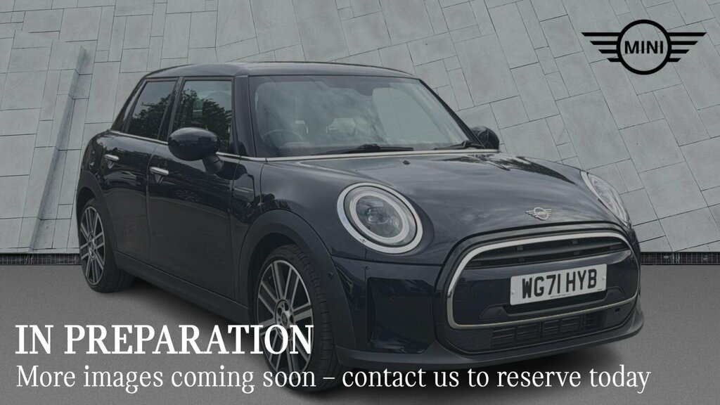 Mini Hatch 5-Door Hatch Cooper Exclusive Black #2