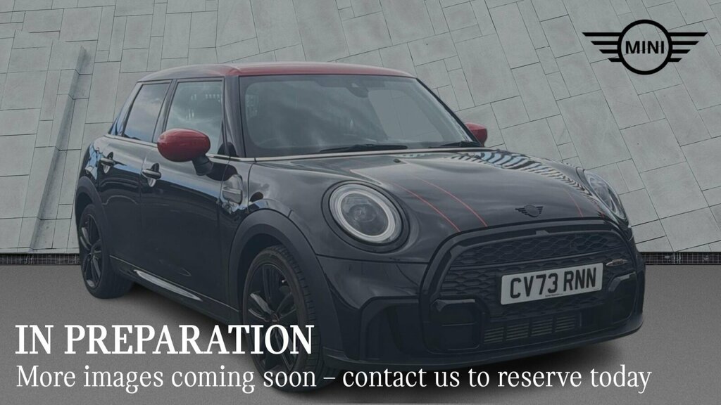 Mini Hatch 5-Door Hatch Cooper Sport Black
