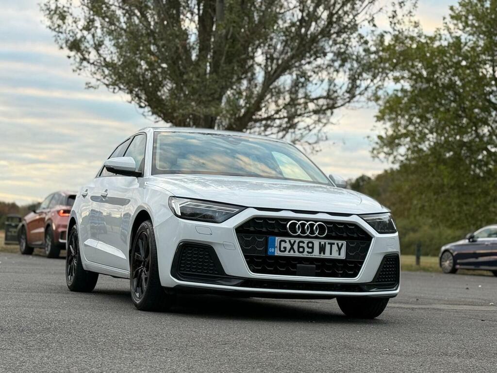 Audi A1 Hatchback 1.0 Tfsi 30 Sport Sportback S Tronic Eur White #4