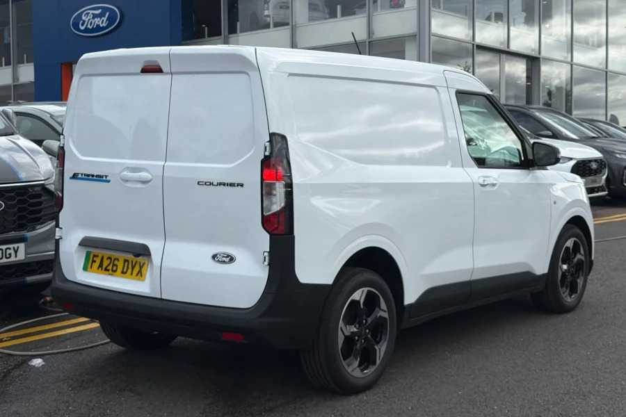 Ford Transit Courier Transit Courier Limited Van 46Kwh Drive 1 FA26DYX White #4