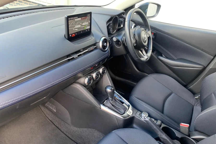 Mazda 2 1.5 Skyactiv-g Sport Hatchback Eur White #22