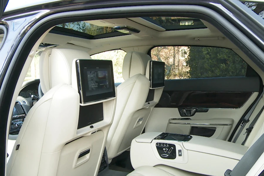 Jaguar XJ 3.0 D V6 Portfolio 275 Bhp Black #6