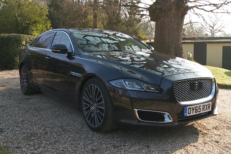Jaguar XJ 3.0 D V6 Portfolio 275 Bhp Black #4