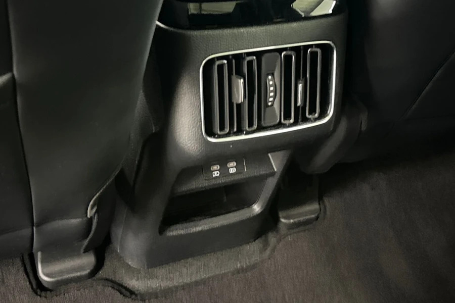 Byd Seal U 1.5 Dm-i Comfort 2025 Black #44