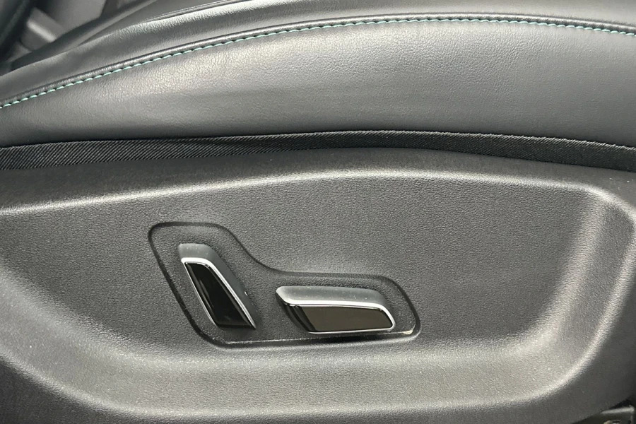 Byd Seal U 1.5 Dm-i Comfort 2025 Black #46