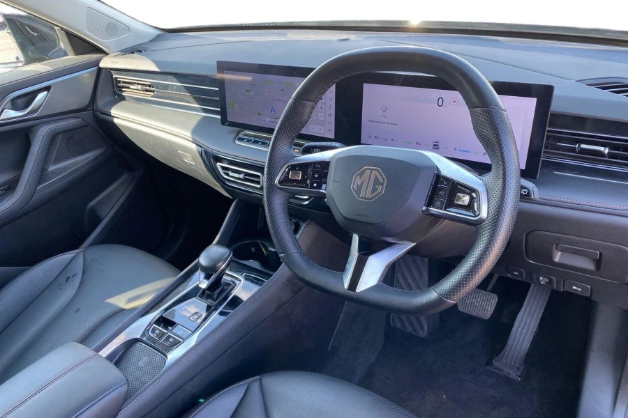 MG HS 1.5 T-gdi Hybrid-plus Se Black #10