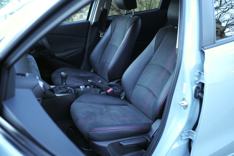 Mazda 2 2 1.5 E-skyactiv G Mhev Homura Aka Hatchback Red #5