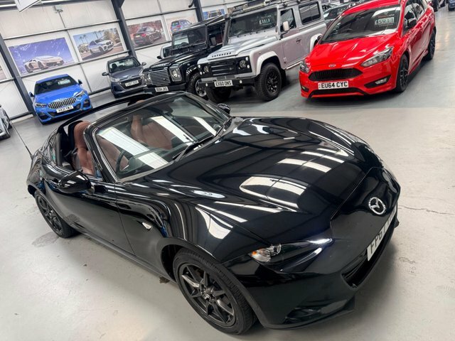 Mazda MX-5 RF 1.5 Skyactiv-g Sport Nav Euro 6 Black