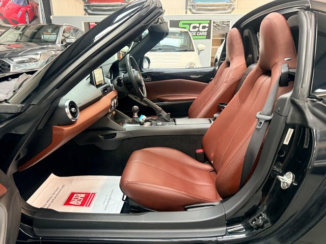Mazda MX-5 RF 1.5 Skyactiv-g Sport Nav Euro 6 Black #3