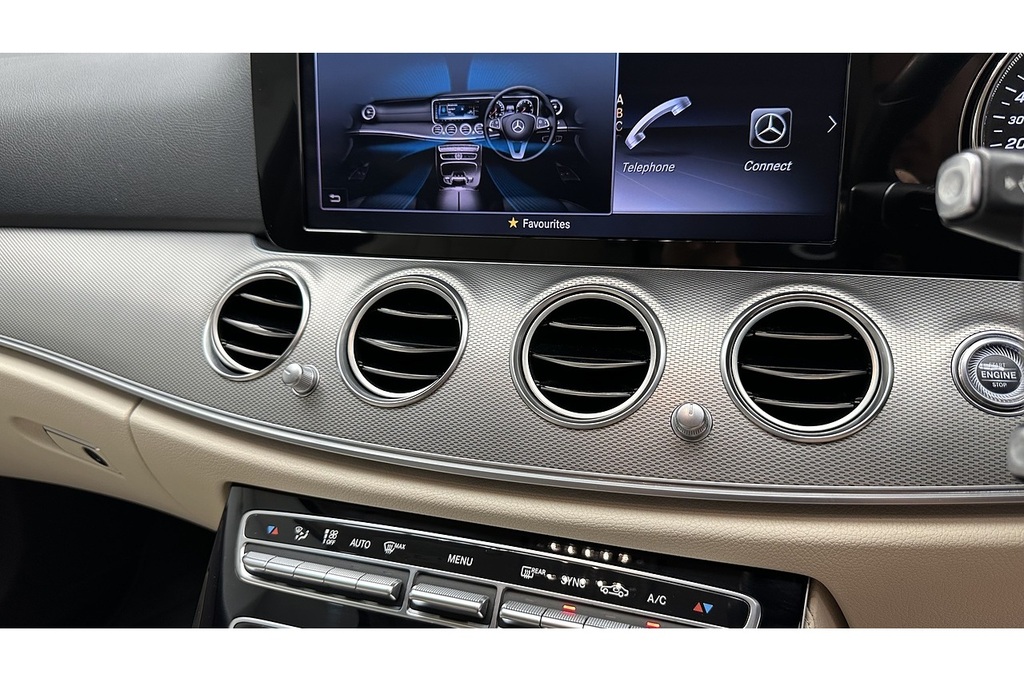 Mercedes-Benz E Class 2.0 E220d Amg Line G-tronic Euro 6 Ss White #41