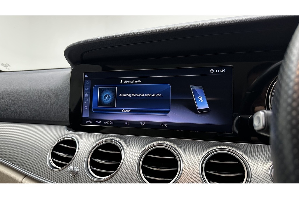 Mercedes-Benz E Class 2.0 E220d Amg Line G-tronic Euro 6 Ss White #39
