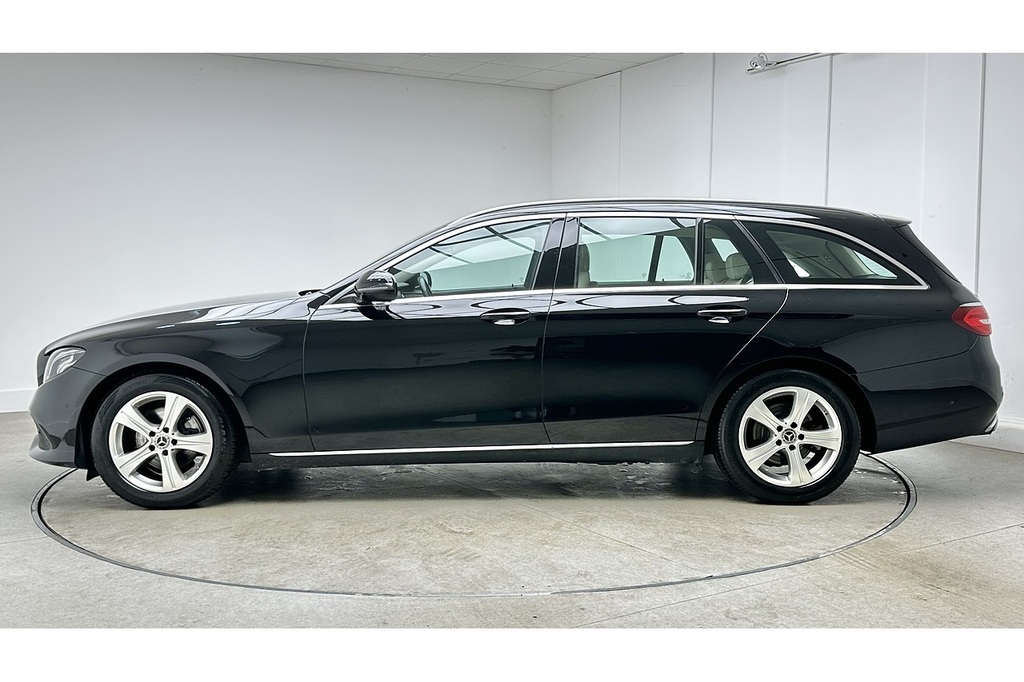 Mercedes-Benz E Class E220d Se Black #5