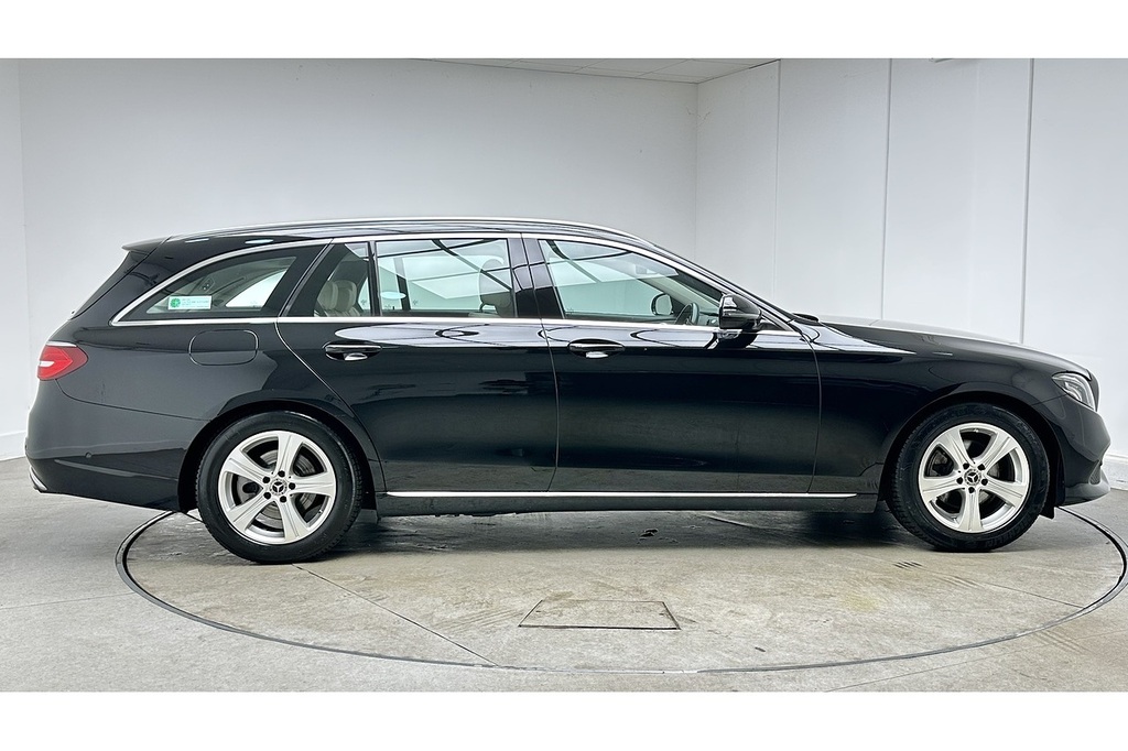 Mercedes-Benz E Class E220d Se Black #3