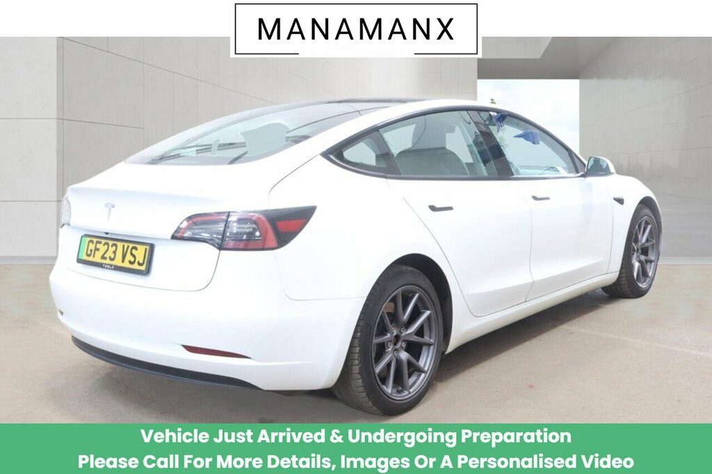 Tesla Model 3 Saloon White #5