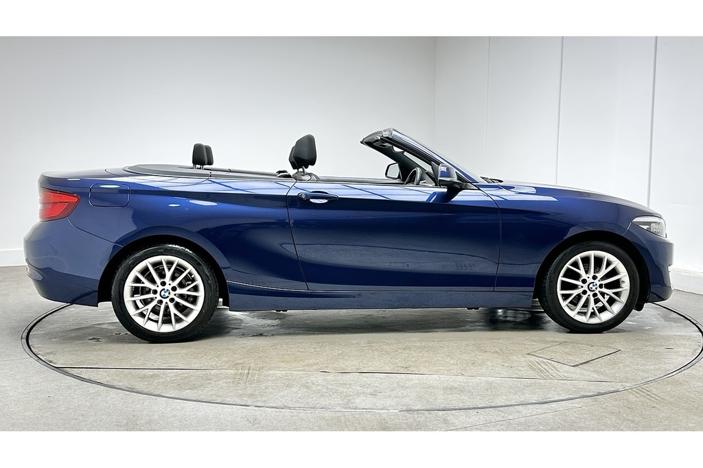 BMW 2 Series 218I Se Blue #4