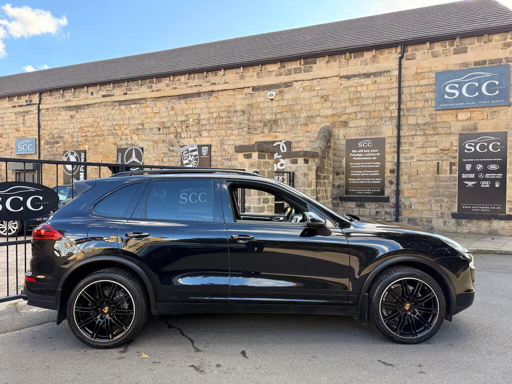 Porsche Cayenne 3.0 Td V6 Tiptronics 4Wd Euro 6 Ss Black #4