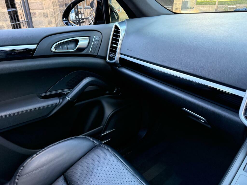 Porsche Cayenne 3.6T V6 Gts Tiptronics 4Wd Euro 6 Ss Black #49